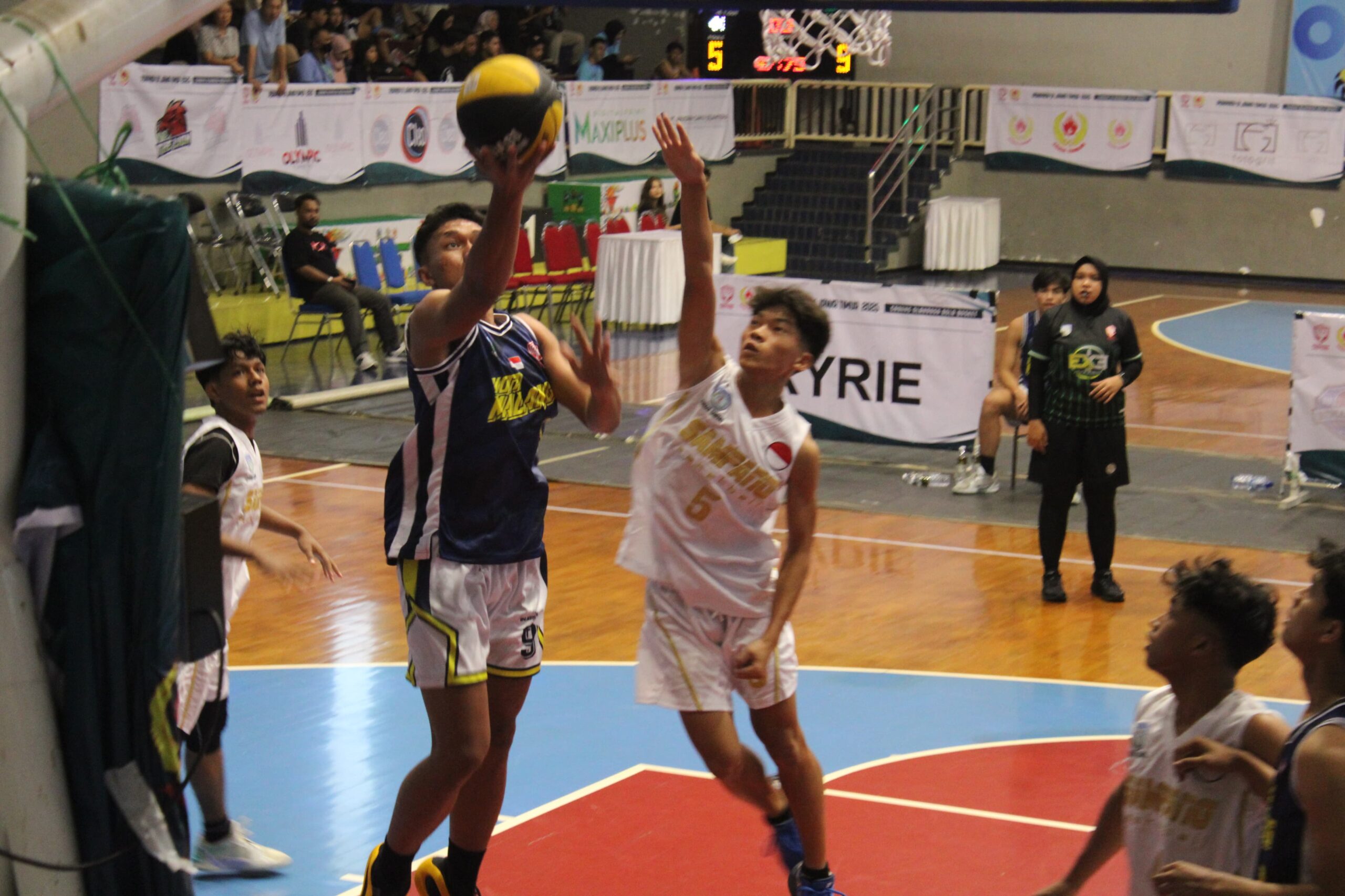Tim Basket Putra Kota Malang kalahkan Kabupaten Sampang pada pertandingan Basket 3 lawan 3 Porprov Jatim 2025