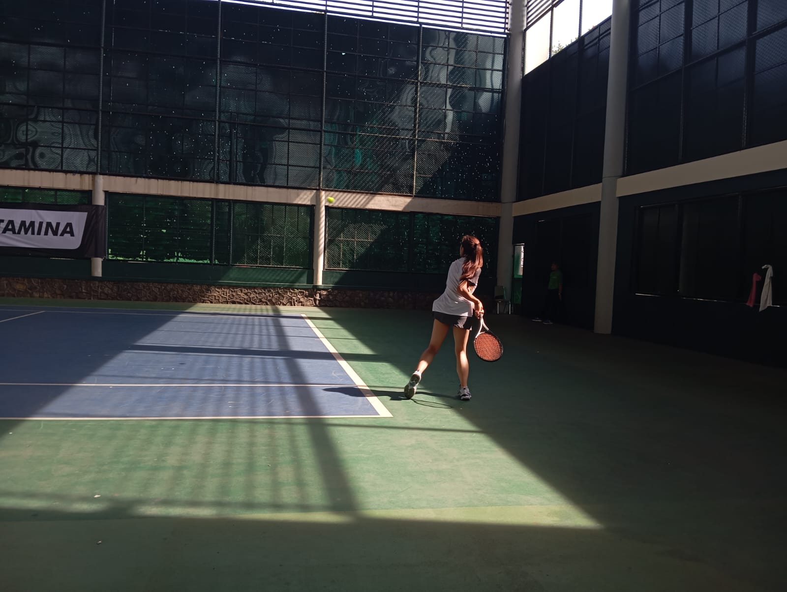 Perjuangan Sengit Tenis Ganda Putri Malang di Lapangan Tenis UM, Walikota Apresiasi Semangat Atlet